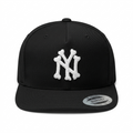 BLACK NEW YORK YANKEE SNAPBACK YUPOONG