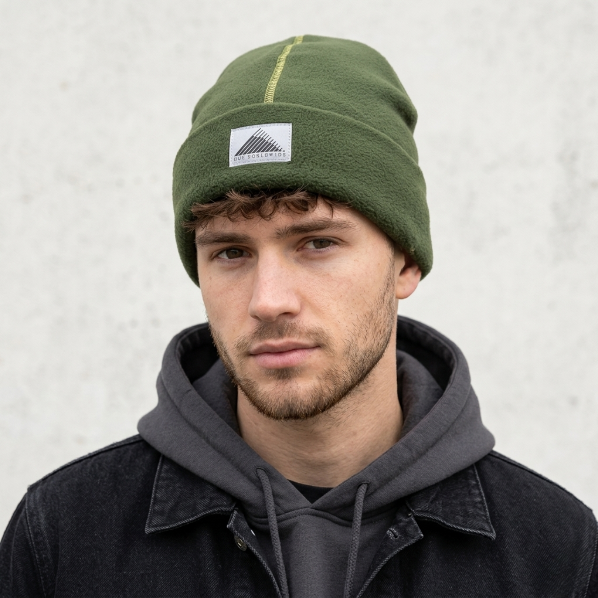 MOUNTAIN BEANIE OLIVE