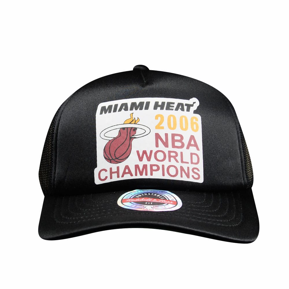 GORRA  TRUCKER MIAMI HEAT
