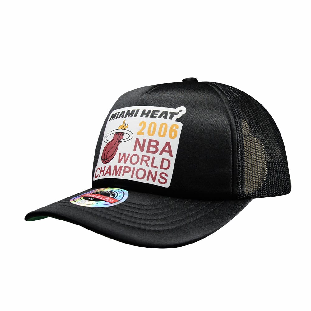 GORRA  TRUCKER MIAMI HEAT